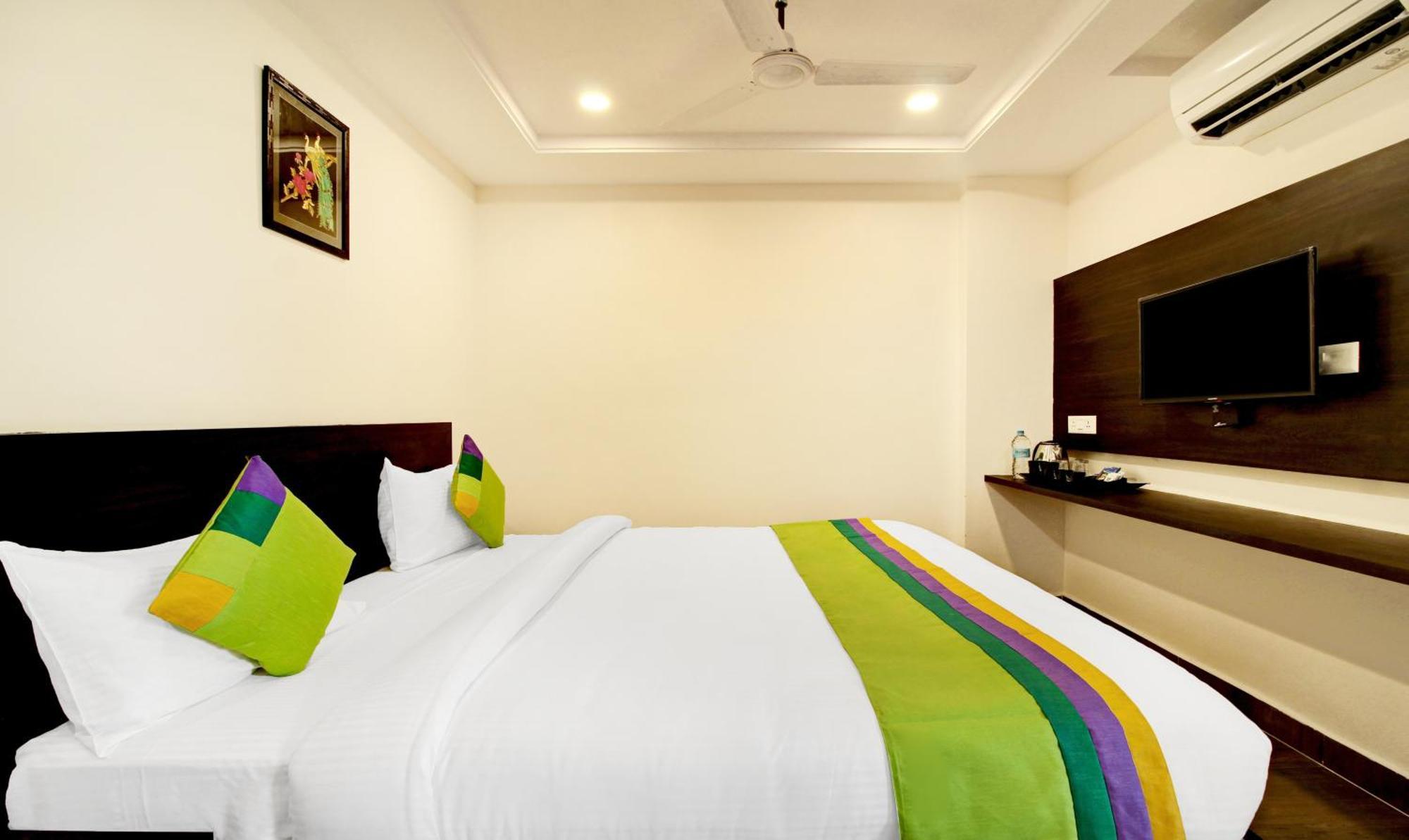 Treebo Trend Excella Hotel Visakhapatnam Exterior foto