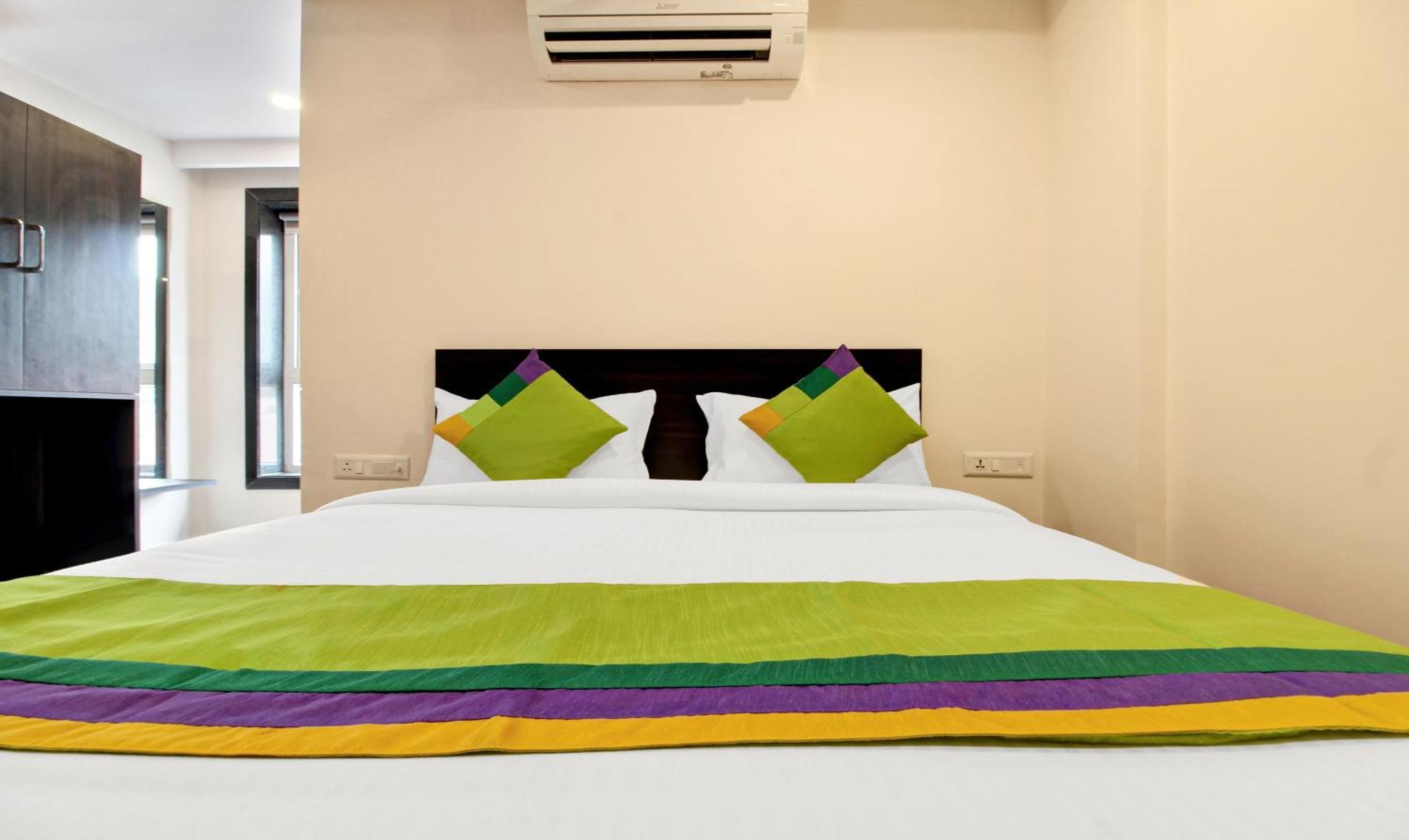 Treebo Trend Excella Hotel Visakhapatnam Exterior foto