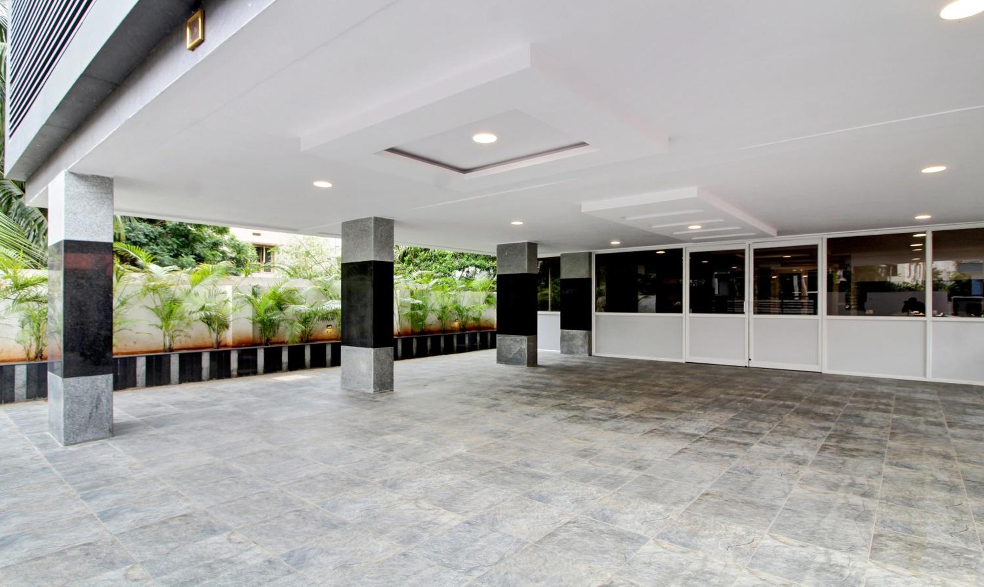Treebo Trend Excella Hotel Visakhapatnam Exterior foto